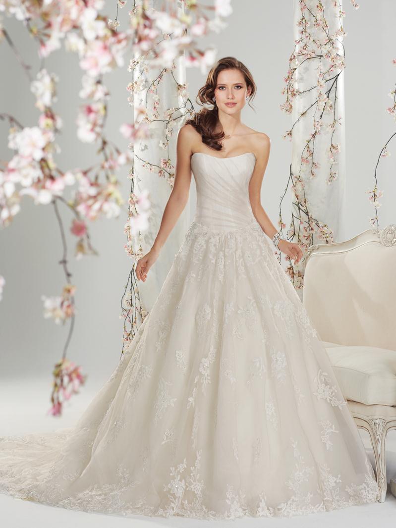 bridal gowns singapore